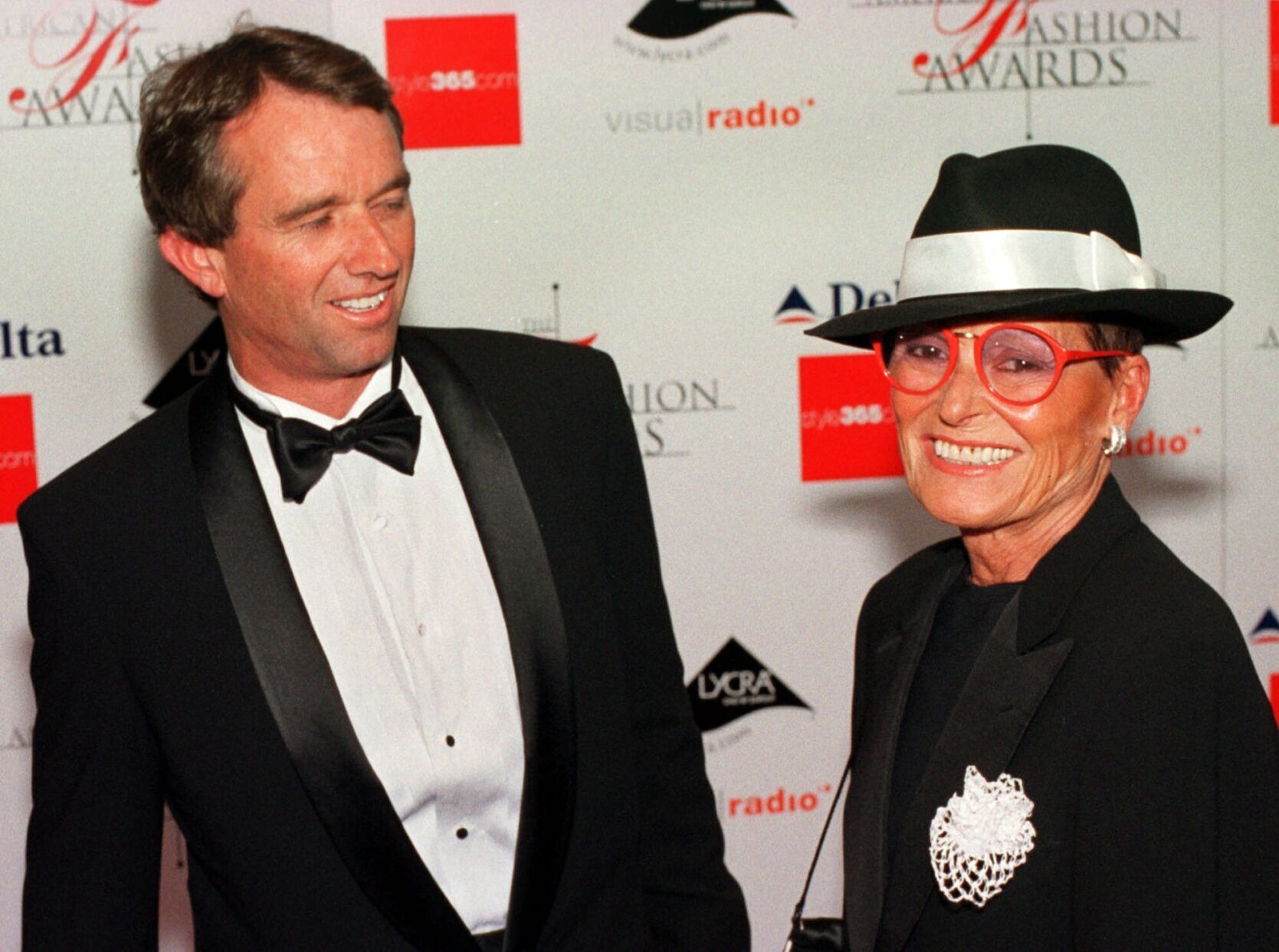 2000: KENNEDY CLAIBORNE